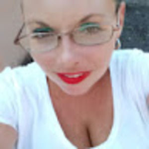 Meet your Posher, Derrik